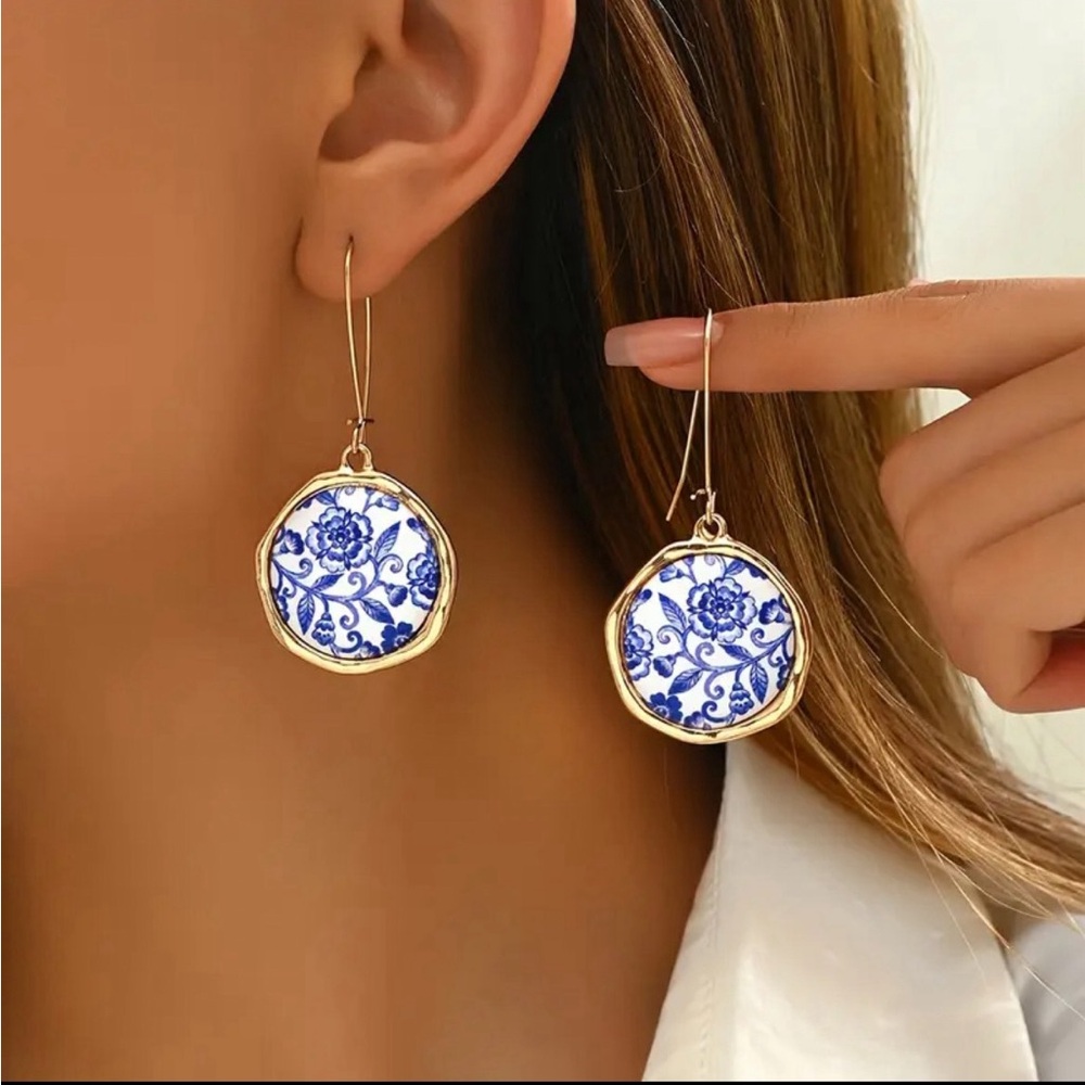 Vintage Blue and White Porcelain Floral Dangle Earrings